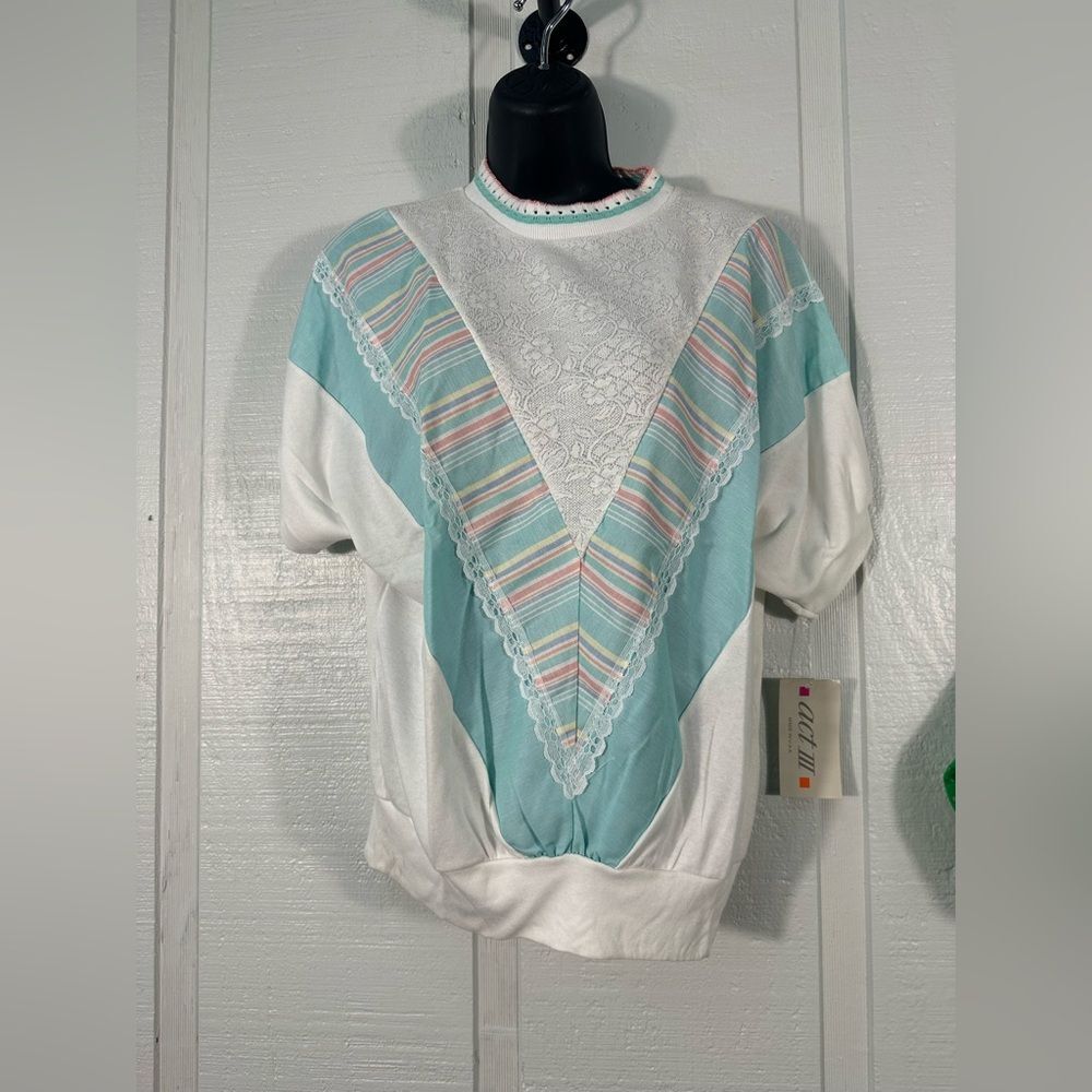Act III Vintage 1980s Lace Crochet Knit Short Sleeve Top Size Medium EUC